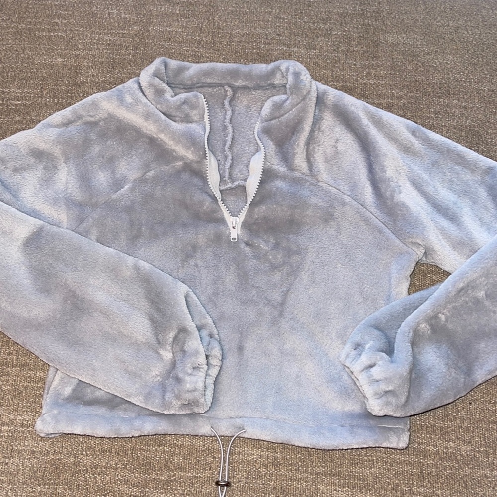 Grey cropped hoodie